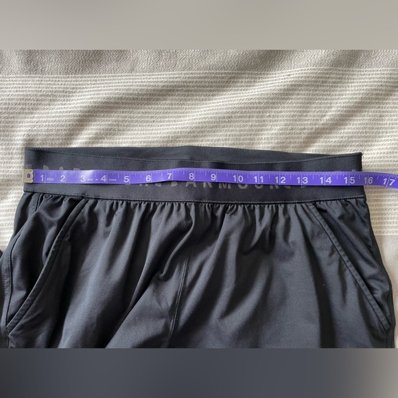 Ladies UNDERARMOUR 3/4 length sport pants - Picture 5 of 8